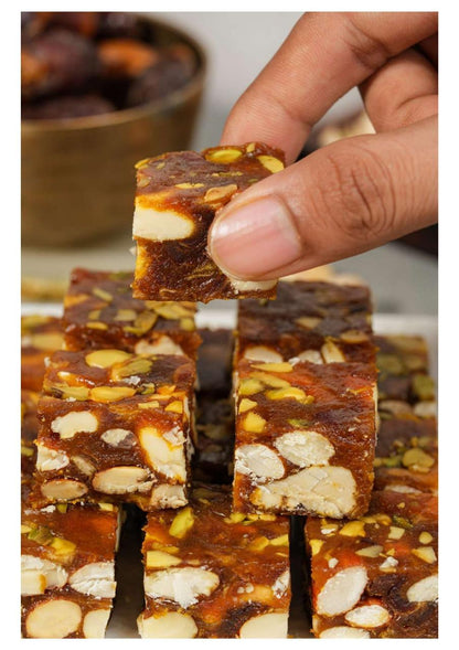 Khajur Anjeer Delight - Date and Anjeer Barfi (500 grams)